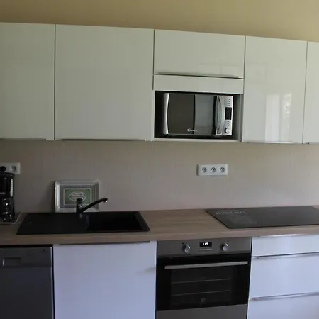 Appt Albatros Pres Cote D'azur, Piscine, Parking Prive, Proche Du Golf St Donat شقة موانس سارتوكس