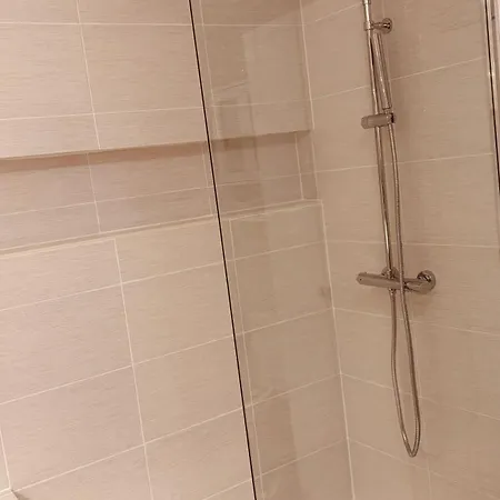Albatros 40 M2, 2 Pieces Pres Cote D'azur, Piscine, Parking, Proche Du Golf St Donat Apartment